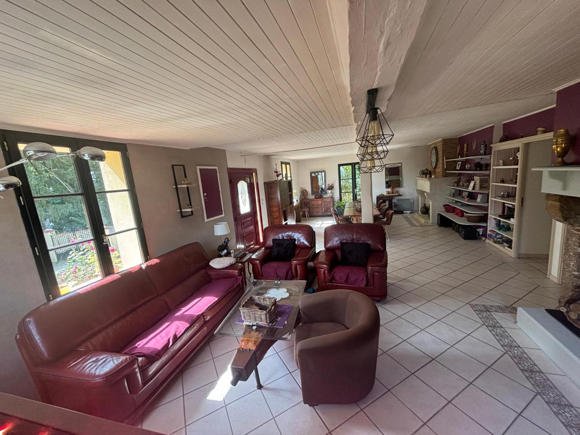 Bed and Breakfast Domaine Pierrot Laujuzan Exterior foto